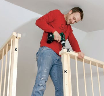 Käsijohteen kiinnitys Parven rakentaminen